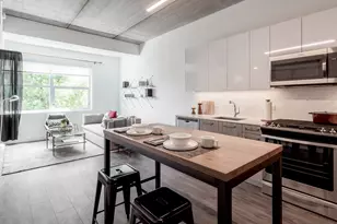 1590 Elmwood Ave, Evanston, IL 60201 - Photo 2