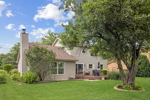 8425 Creekside Ln, Darien, IL 60561 - Photo 22