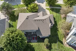 2236 Stowe Cir, Naperville, IL 60564 - Photo 44