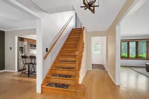 113 N Oak St, Elmhurst, IL 60126 - Photo 4