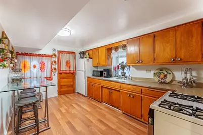 2834 Highland Avenue, Berwyn, IL 60402 - Photo 16