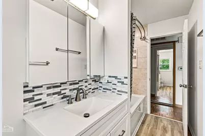 [Address not provided], Elk Grove Village, IL 60007 - Photo 10