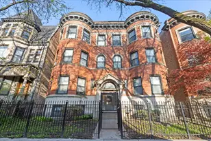 5018 S Blackstone Ave, Chicago, IL 60615 - Photo 1