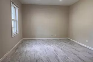 1851 McKool Ave, Streamwood, IL 60107 - Photo 2