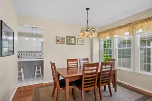 18296 W Meander Dr, Grayslake, IL 60030 - Photo 4