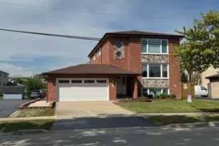 8826 N Grace Ave, Niles, IL 60714 - Photo 1