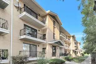 9649 S Harlem Ave, Chicago Ridge, IL 60415 - Photo 1