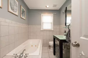 9510 Davis St, Franklin Park, IL 60131 - Photo 16