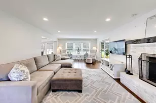 25371 W Marilyn Meadow Ct, Wauconda, IL 60084 - Photo 8