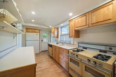 24 N Benton Street, Palatine, IL 60067 - Photo 12