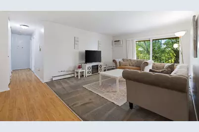 705 Heritage Drive #8-310, Hoffman Estates, IL 60169 - Photo 6