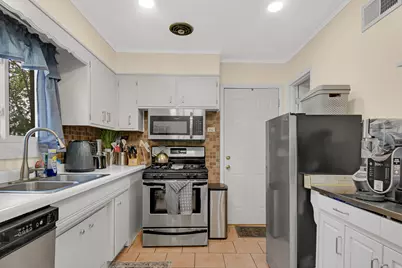 15218 Dorchester Avenue, Dolton, IL 60419 - Photo 14