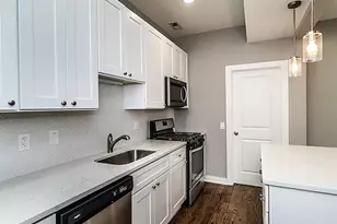 2246 S Whipple St, Chicago, IL 60623 - Photo 4