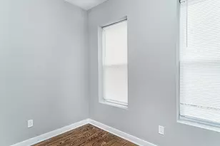 2246 S Whipple St, Chicago, IL 60623 - Photo 8