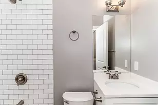 2246 S Whipple St, Chicago, IL 60623 - Photo 6