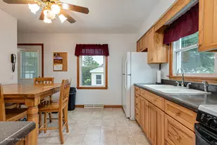 133 N Ridgemoor Ave, Mundelein, IL 60060 - Photo 10