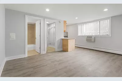 6758 N Sheridan Avenue #101, Chicago, IL 60626 - Photo 2