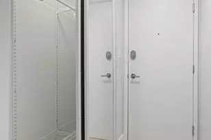 6758 N Sheridan Ave, Chicago, IL 60626 - Photo 8