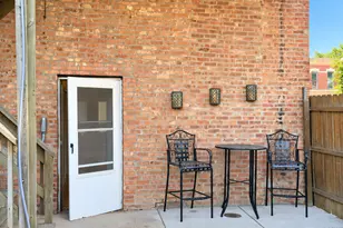 2158 W Erie St, Chicago, IL 60612 - Photo 16