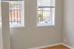 2158 W Erie St, Chicago, IL 60612 - Photo 12