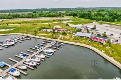 179 Leeward Way #18, Ottawa, IL 61350 - Photo 34