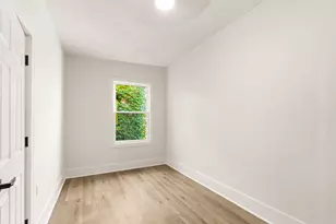 2112 S Drake Ave, Chicago, IL 60623 - Photo 6