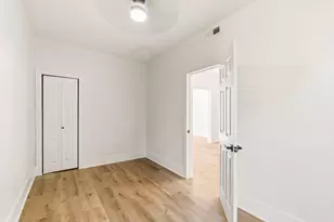 2112 S Drake Ave, Chicago, IL 60623 - Photo 8