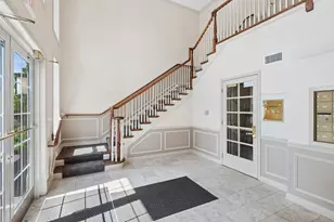 660 Prestwick Ln, Wheeling, IL 60090 - Photo 2