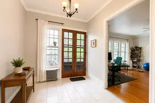 1633 E Hyde Park Blvd, Chicago, IL 60615 - Photo 4