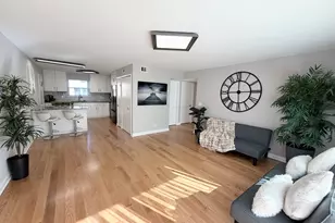 5322 W Windsor Ave, Chicago, IL 60630 - Photo 2