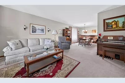 9708 S 81st Avenue, Palos Hills, IL 60465 - Photo 4
