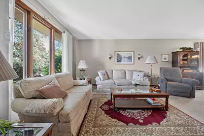 9708 S 81st Avenue, Palos Hills, IL 60465 - Photo 2