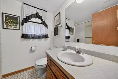 9708 S 81st Avenue, Palos Hills, IL 60465 - Photo 12