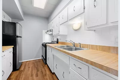 9208 W 140th Street #2SW, Orland Park, IL 60462 - Photo 10