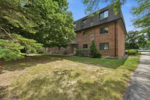 102 Steeple Dr, Buffalo Grove, IL 60089 - Photo 28