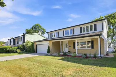1805 W Willow Lane, Mount Prospect, IL 60056 - Photo 2