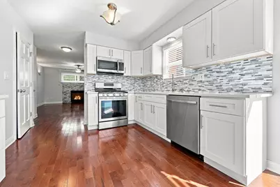 1805 W Willow Lane, Mount Prospect, IL 60056 - Photo 10