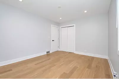 4754 W North Shore Avenue, Lincolnwood, IL 60712 - Photo 42