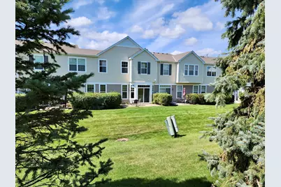 1904 Cobblestone Drive #1904, Carpentersville, IL 60110 - Photo 6