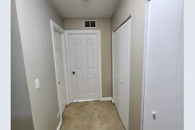 1904 Cobblestone Drive #1904, Carpentersville, IL 60110 - Photo 18