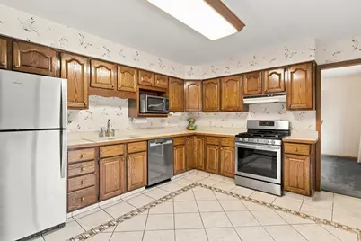 1610 E Dogwood Lane, Mount Prospect, IL 60056 - Photo 10