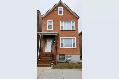 8233 S Escanaba Avenue, Chicago, IL 60617 - Photo 1
