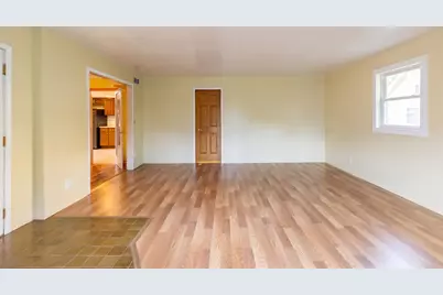 18843 W Deerpath Road, Grayslake, IL 60030 - Photo 10