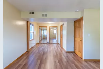 18843 W Deerpath Road, Grayslake, IL 60030 - Photo 12