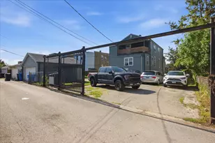 6042 W Addison St, Chicago, IL 60634 - Photo 16