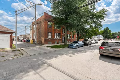 5256 W Irving Park Road, Chicago, IL 60641 - Photo 4
