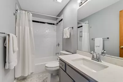 656 Kingsbrooke Crossing, Bolingbrook, IL 60440 - Photo 18