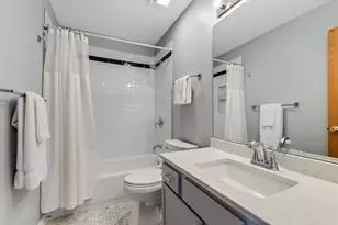 656 Kingsbrooke Crossing, Bolingbrook, IL 60440 - Photo 18