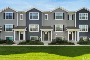 2368 Alison Ave, Pingree Grove, IL 60140 - Photo 2