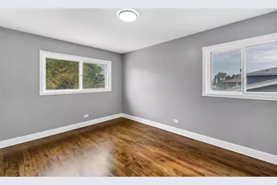 1734 W Rampart Road, Addison, IL 60101 - Photo 14